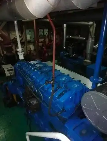 Нефтеналивной/химический танкер на продажу