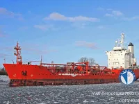 Нефтеналивной/химический танкер на продажу