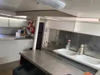 Паром на продажу
