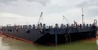 Баржа на продажу