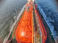 Танкер для перевозки сжиженного нефтяного газа (СПГ) на продажу