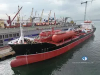 Нефтеналивной/химический танкер на продажу