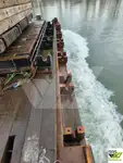 Баржа на продажу