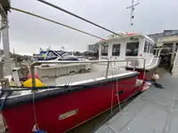 Судно поддержки водолазных работ на продажу