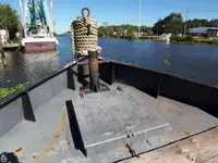 Буксир на продажу