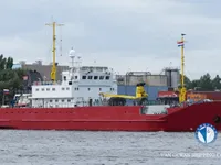 Рефрижераторное судно на продажу