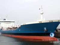 Нефтеналивной/химический танкер на продажу