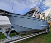 Рабочие суда на продажу