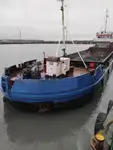 Баржа на продажу