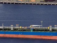 Нефтеналивной/химический танкер на продажу