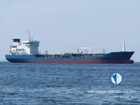 Нефтеналивной/химический танкер на продажу