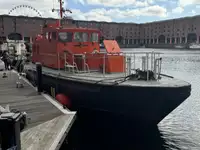Пилотное судно на продажу