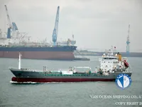 Нефтеналивной/химический танкер на продажу
