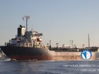 Нефтеналивной/химический танкер на продажу
