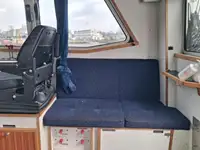 Катамаран на продажу