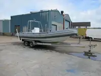 Жесткая надувная лодка на продажу