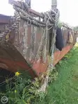 Баржа на продажу