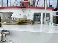 Траулер с тралом-бимом на продажу