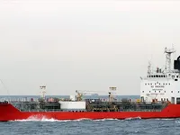 Нефтеналивной/химический танкер на продажу