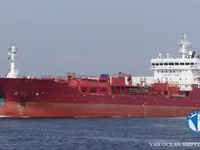 Нефтеналивной/химический танкер на продажу