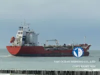Нефтеналивной/химический танкер на продажу