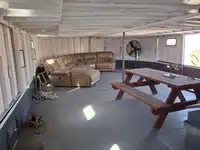 Буксир на продажу