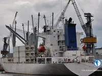 Рефрижераторное судно на продажу