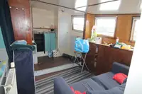Баржа на продажу