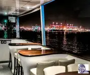 Круизное судно на продажу