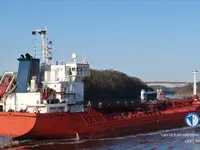 Нефтеналивной/химический танкер на продажу