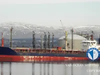 Нефтеналивной/химический танкер на продажу