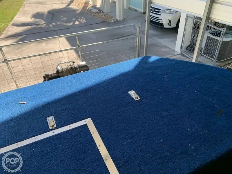 Круизное судно на продажу