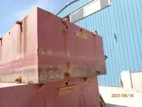 Баржа на продажу
