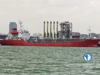 Нефтеналивной/химический танкер на продажу