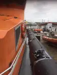Буксир для перевозки экипажа на продажу