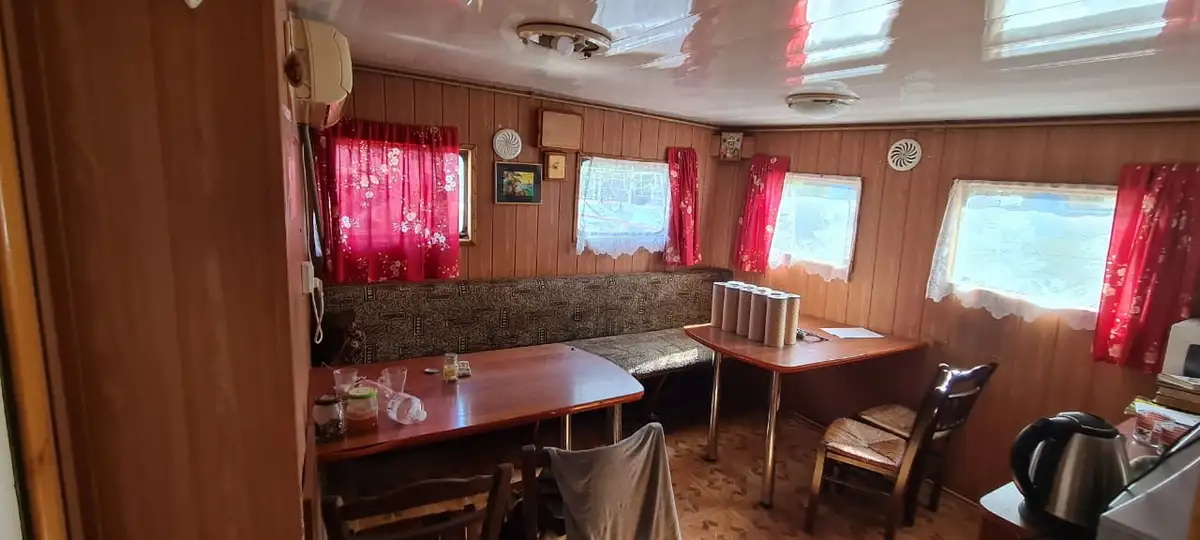 Буксир на продажу
