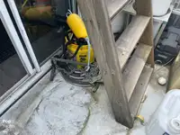 Катамаран на продажу