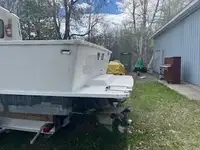 Рабочие суда на продажу