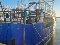 Траулер на продажу