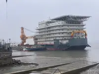 Баржа на продажу