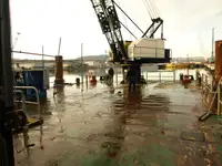 Судно с краном на продажу