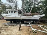Trawler на продажу