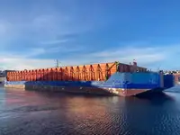 Баржа на продажу