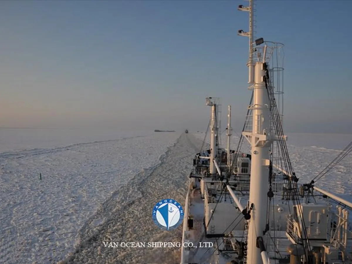 Рефрижераторное судно на продажу
