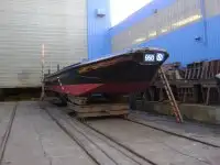 Баржа на продажу