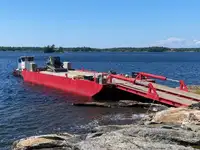 Баржа на продажу
