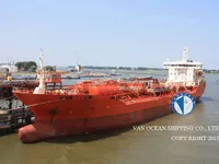 Нефтеналивной/химический танкер на продажу