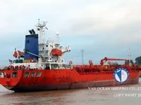 Нефтеналивной/химический танкер на продажу