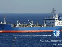Нефтеналивной/химический танкер на продажу