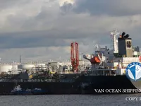 Нефтеналивной/химический танкер на продажу